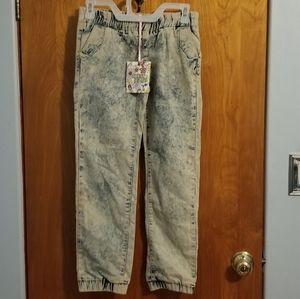 NWT Bleach Washed Cuffed Crest Jeans Kids